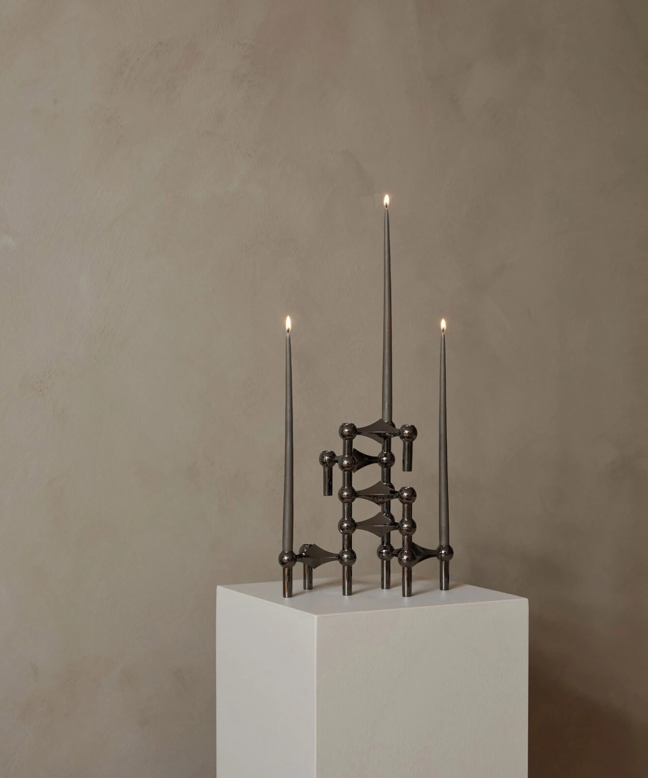 Candle Holder (Black Chrome)
