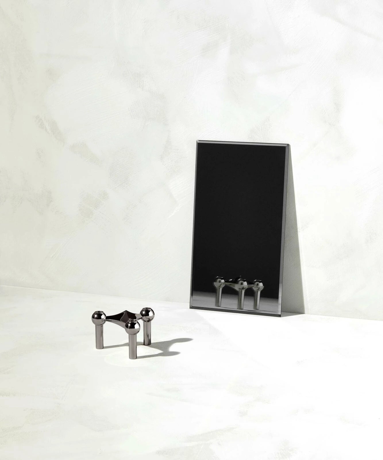 Candle Holder (Black Chrome)
