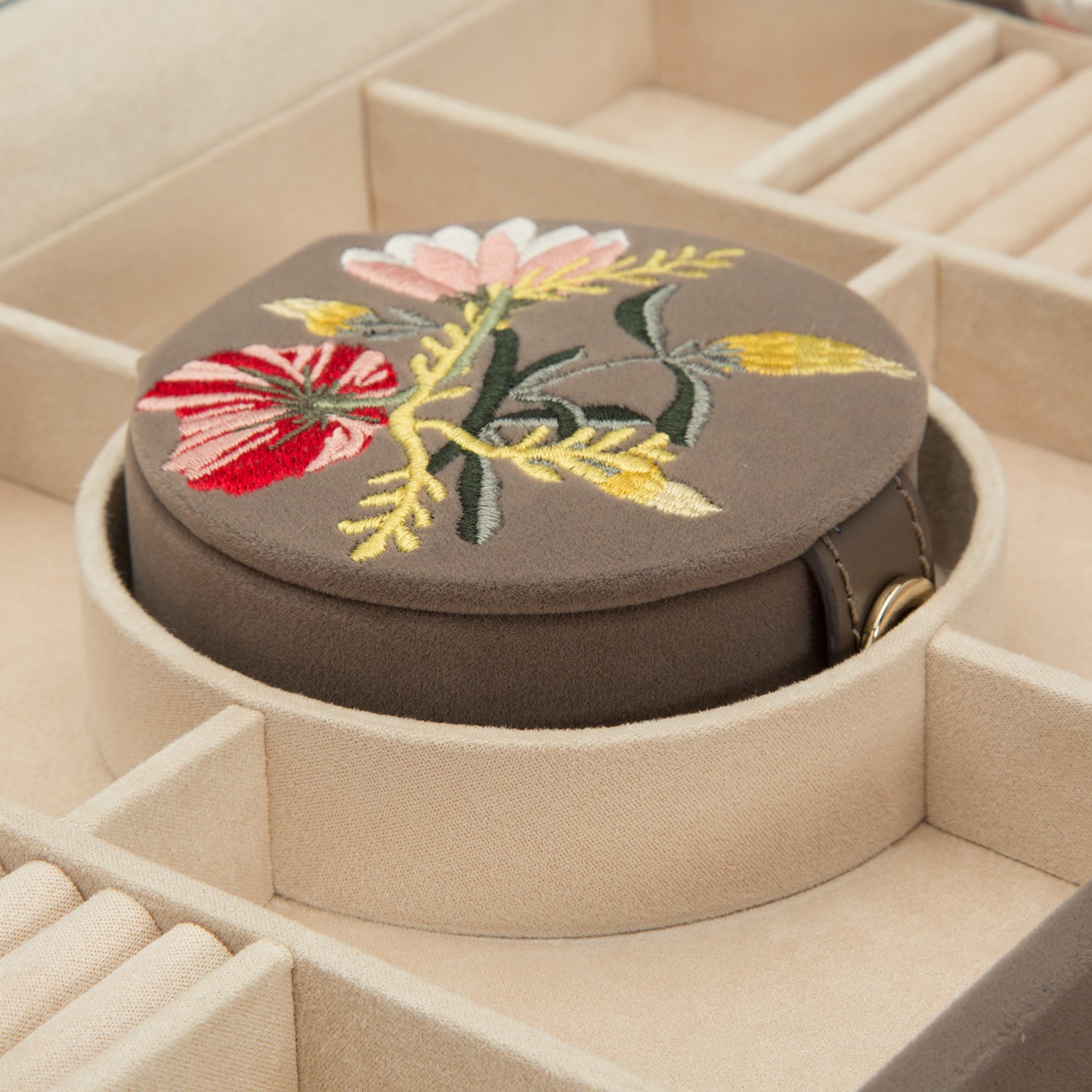 Zoe Large Jewelry Box (Mink)