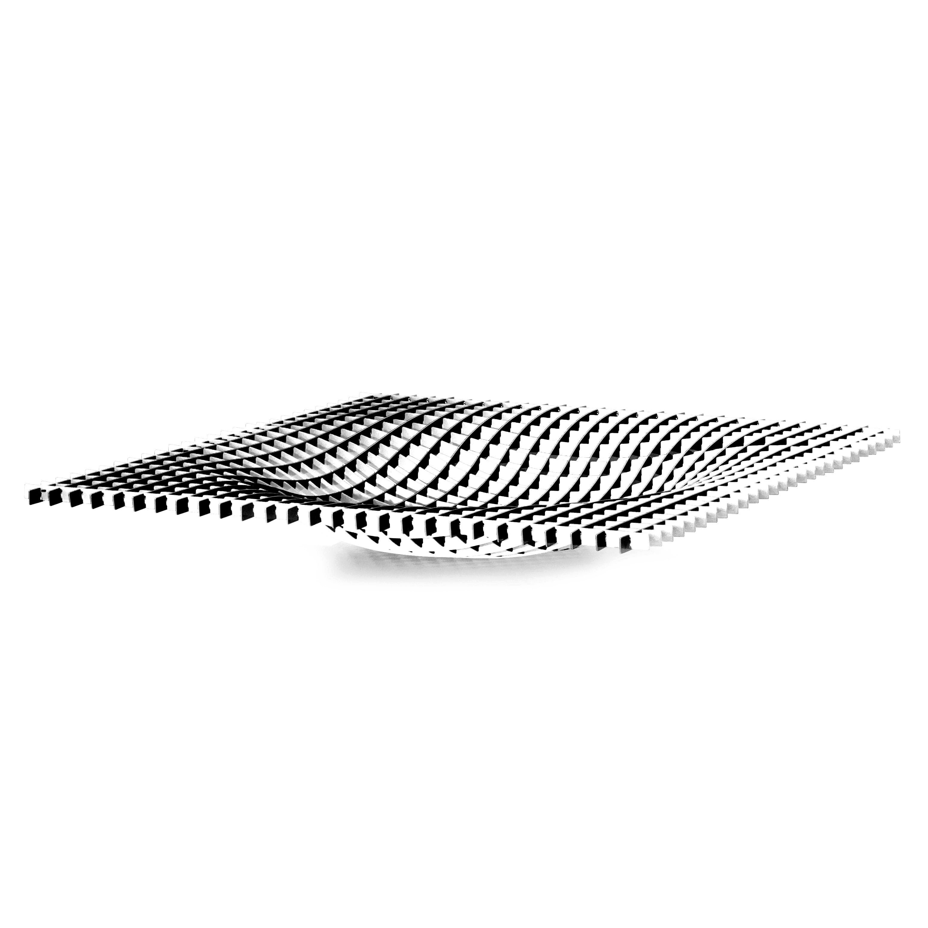 Gravity Centrepiece - Black & White